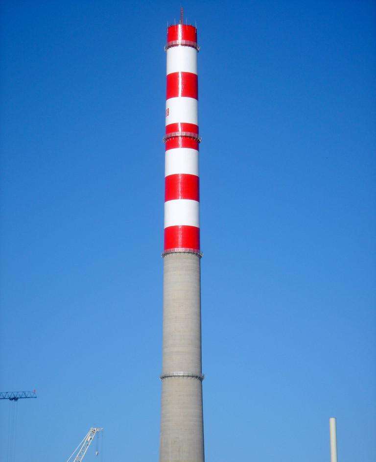 煙囪結(jié)構(gòu)分析及加固方案